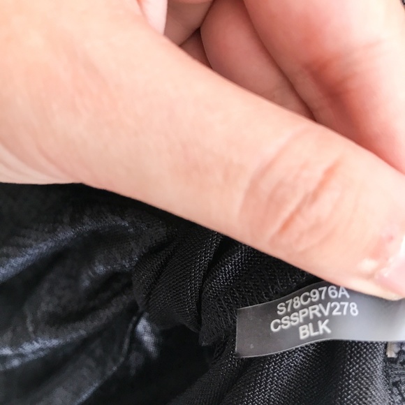 Calvin Klein Python Print Sleeveless blouse - Picture 6 of 6